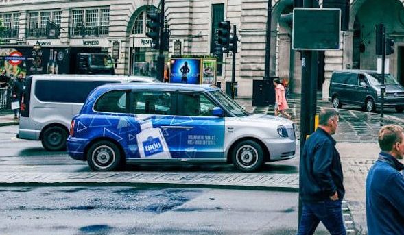 Drovo taxi campaign in central London