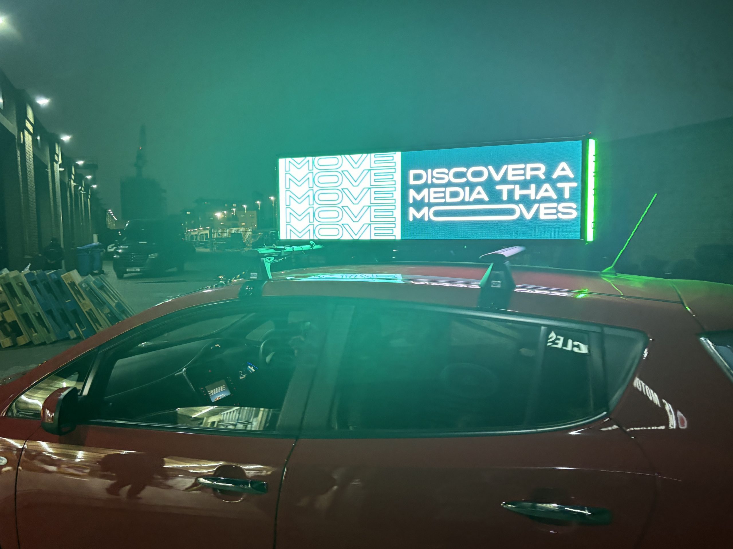 Green Drovo on-vehicle screen.